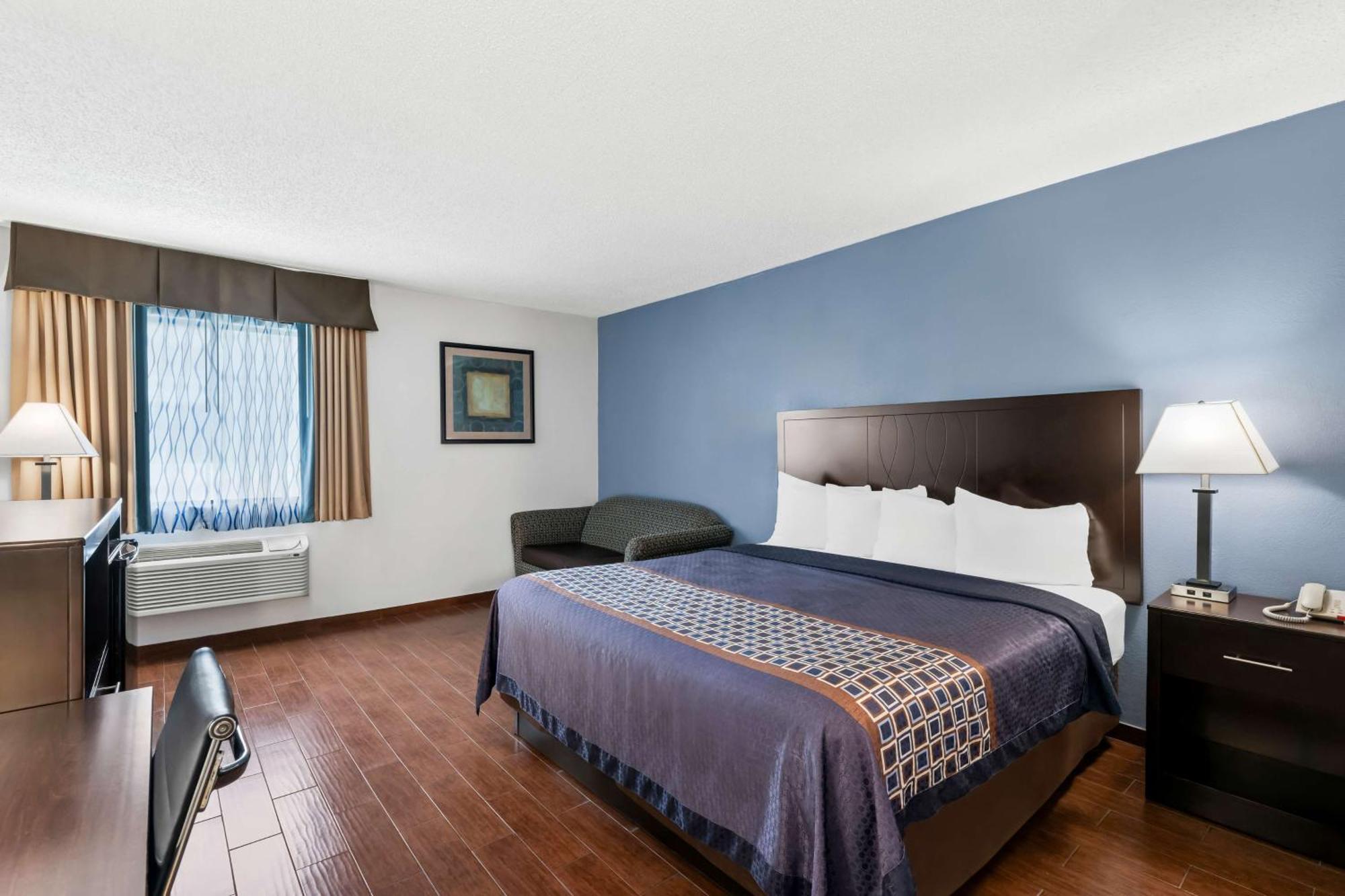 Surestay Plus Hotel By Best Western Lubbock Medical Center Kültér fotó