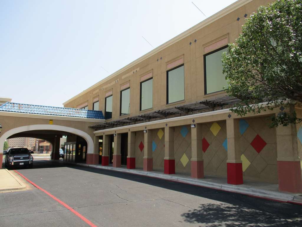 Surestay Plus Hotel By Best Western Lubbock Medical Center Kültér fotó