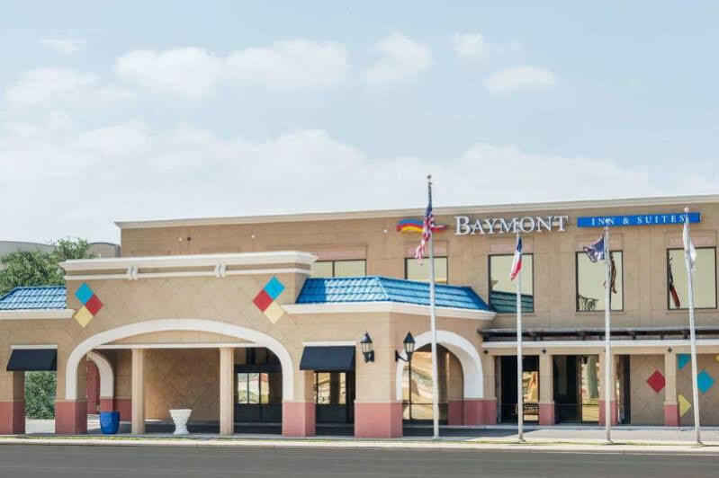 Surestay Plus Hotel By Best Western Lubbock Medical Center Kültér fotó