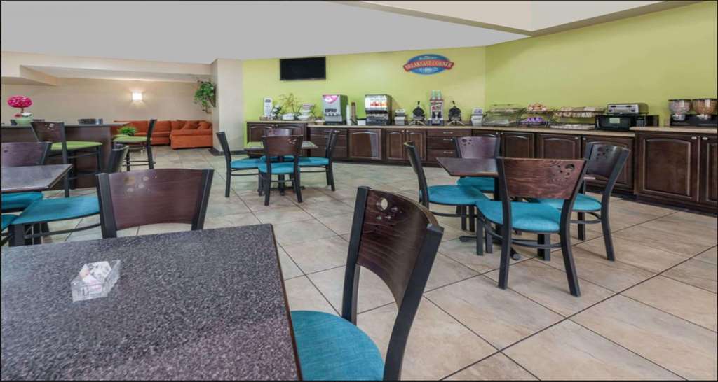 Surestay Plus Hotel By Best Western Lubbock Medical Center Étterem fotó